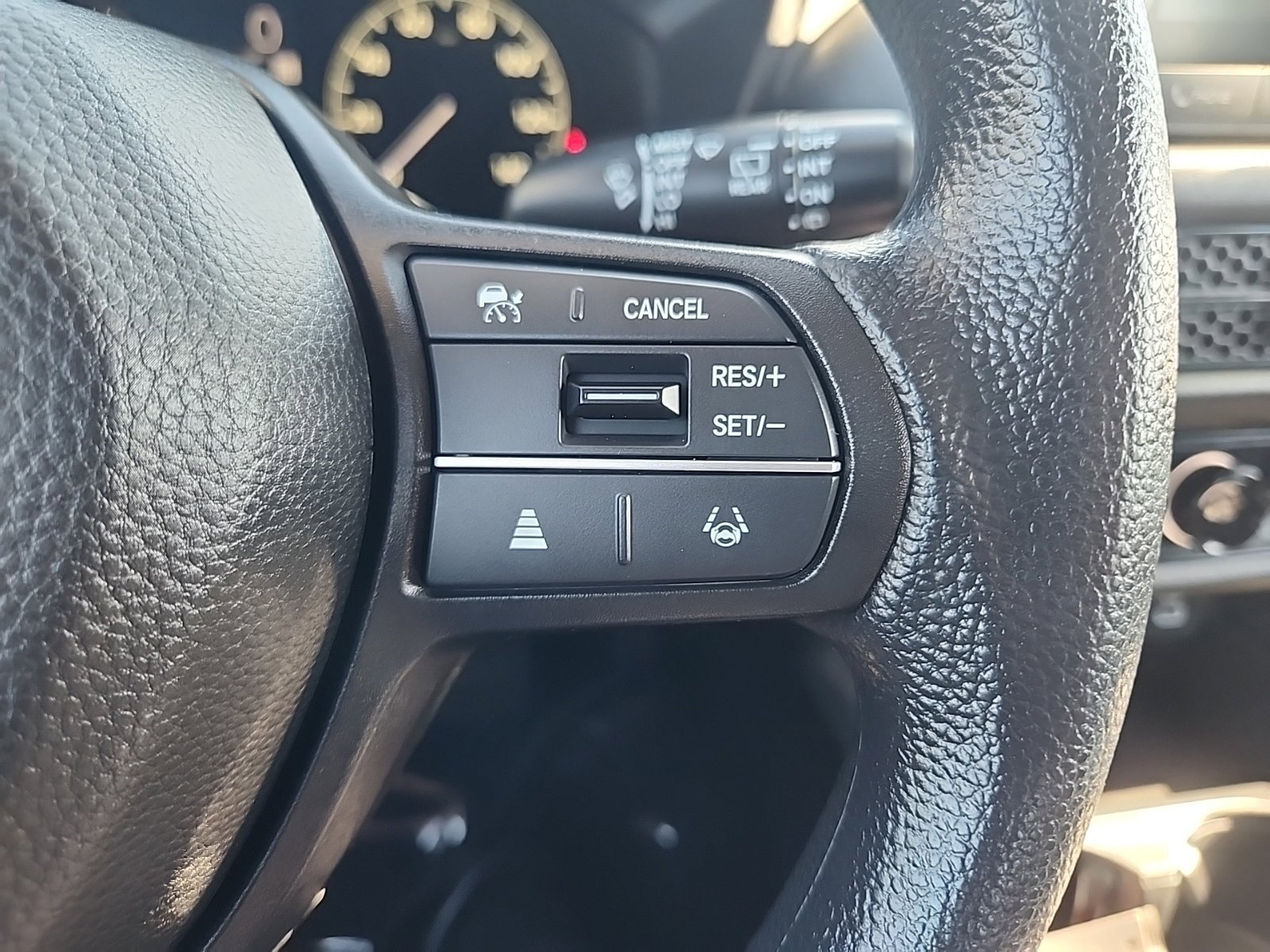 Used 2024 Honda HR-V LX image 17