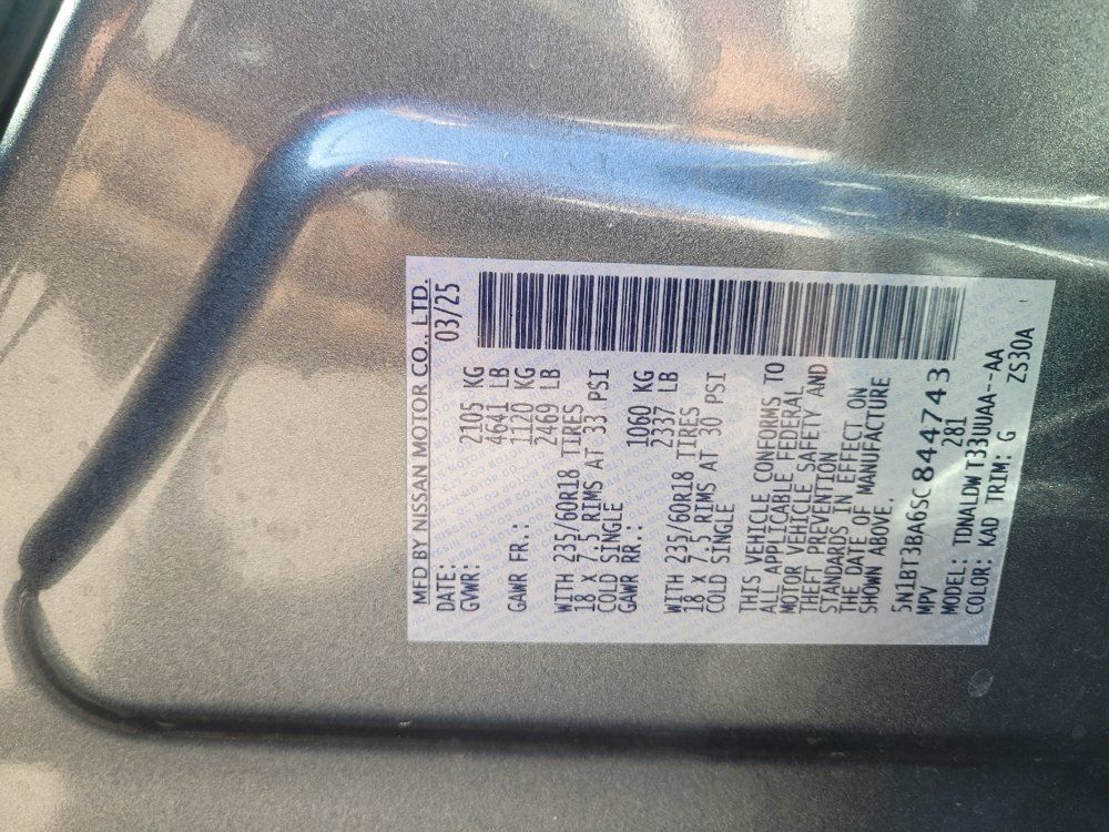 Used 2025 Nissan Rogue SV w/ SV Premium Package FWD image 33