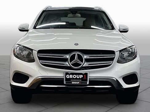 Used 2016 Mercedes-Benz GLC 300 image 3