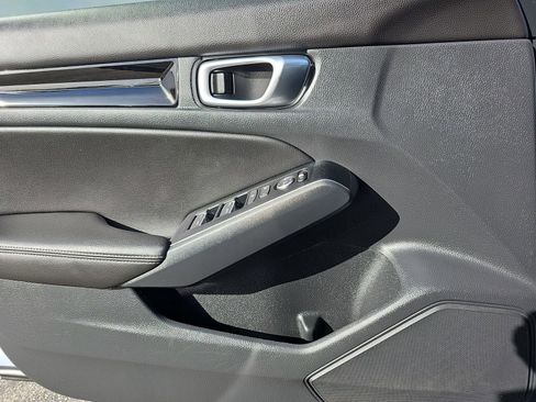 Used 2024 Honda Civic Sport Touring image 32