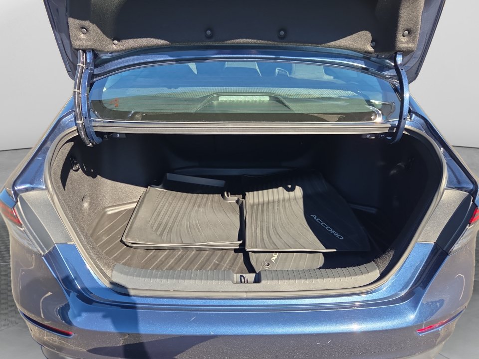 Used 2024 Honda Accord EX image 15