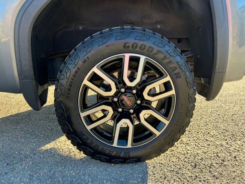 Used 2021 GMC Sierra 1500 AT4 image 22