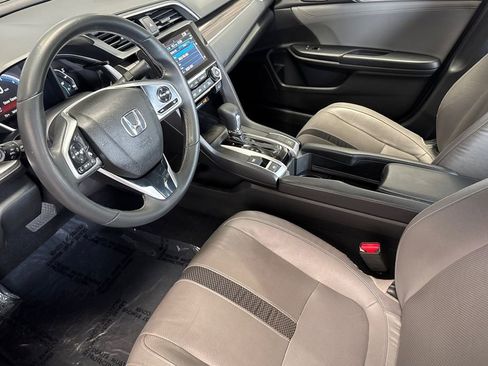 Used 2019 Honda Civic EX-L image 9