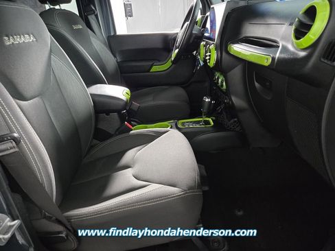 Used 2017 Jeep Wrangler Unlimited Sahara image 15