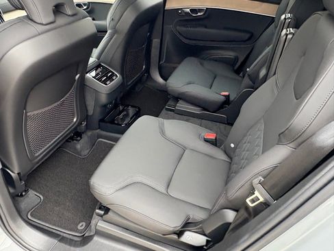 New 2026 Volvo XC90 B6 Plus image 23