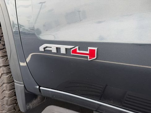 Used 2019 GMC Sierra 1500 AT4 w/ AT4 Premium Package AWD/4WD image 40