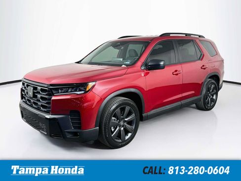Certified 2026 Honda Pilot Sport image 1