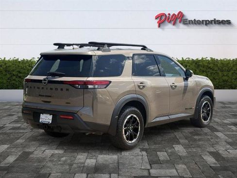 Used 2023 Nissan Pathfinder Rock Creek AWD/4WD image 8