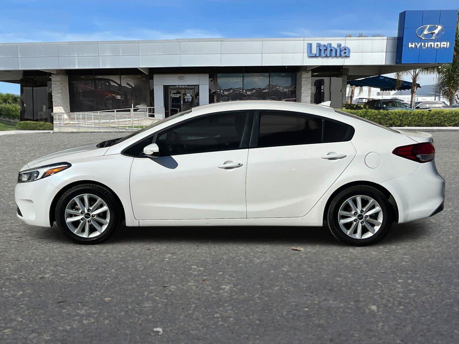 Used 2017 Kia Forte LX w/ LX Popular Package FWD image 6