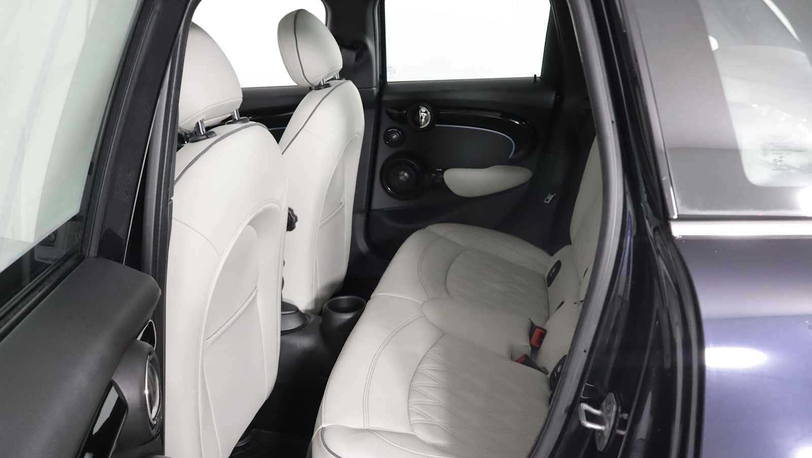 Used 2024 MINI Cooper S FWD image 13