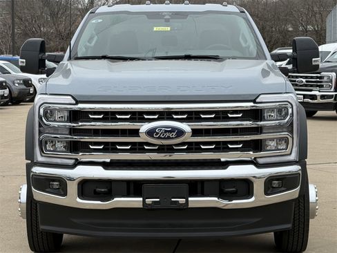 New 2026 Ford F550 4x4 Crew Cab Super Duty image 12