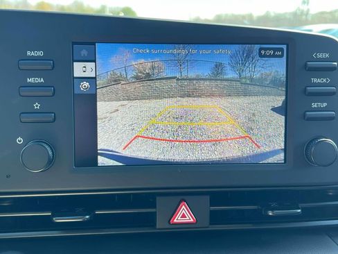 New 2026 Hyundai Elantra SEL Sport Premium FWD image 21