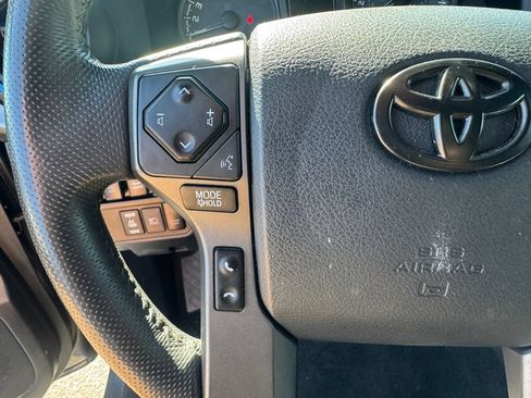 Used 2019 Toyota Tacoma TRD Sport AWD/4WD image 22