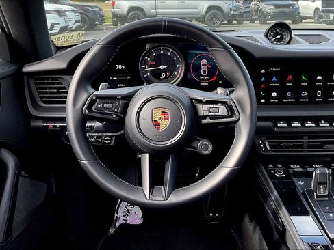 Used 2024 Porsche 911 Carrera 4S image 8