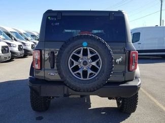 New 2025 Ford Bronco Badlands video 4