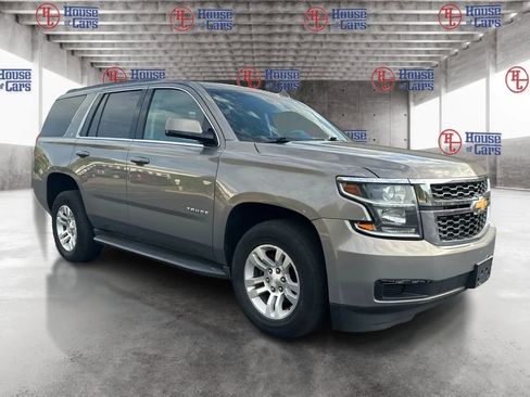 Used 2017 Chevrolet Tahoe LT AWD/4WD image 3