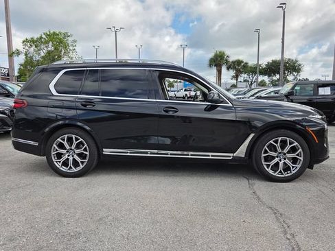Used 2026 BMW X7 xDrive40i AWD/4WD image 8