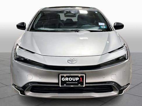 Used 2023 Toyota Prius Limited image 3