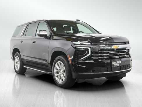 Used 2025 Chevrolet Tahoe Premier w/ Sun And Tow Package AWD/4WD image 7