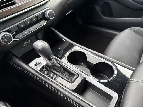 Used 2023 Nissan Altima 2.5 SV image 24