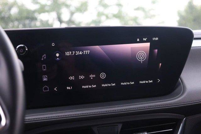Used 2025 Buick Encore GX Preferred FWD image 11