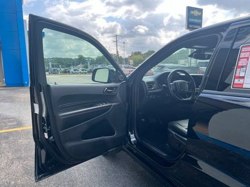 Used 2025 Dodge Durango GT AWD/4WD image 16