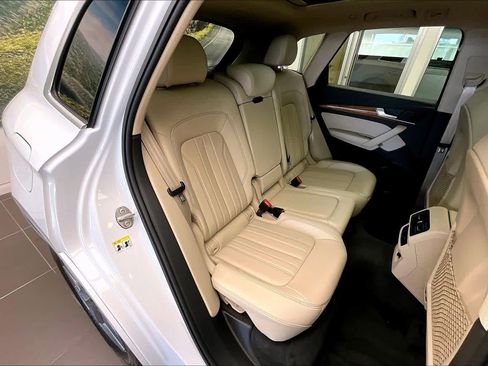 Certified 2024 Audi Q5 2.0T Premium image 20