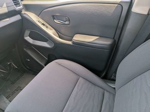 Used 2024 Nissan Frontier SV w/ SV Convenience Package AWD/4WD image 18