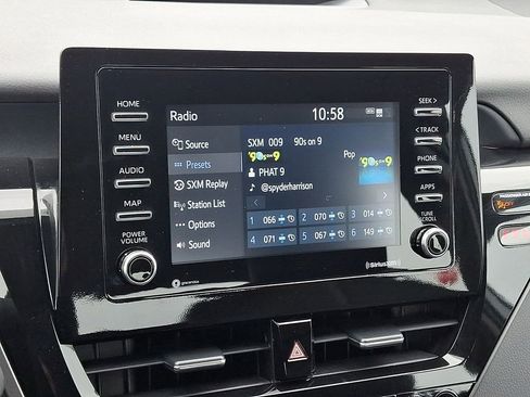 Used 2024 Toyota Camry SE w/ Cold Weather Package image 17