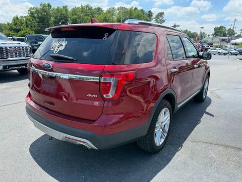 Used 2017 Ford Explorer Limited w/ Equipment Group 301A AWD/4WD image 4