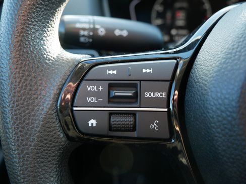 Certified 2022 Honda Civic LX image 30