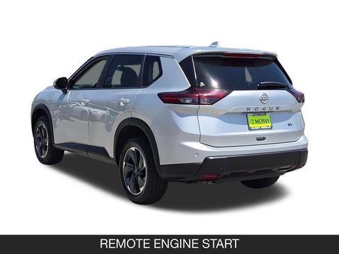 Used 2024 Nissan Rogue SV FWD image 7