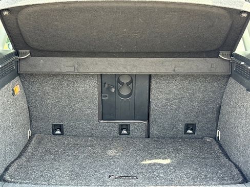 Used 2016 Volkswagen Tiguan S image 18