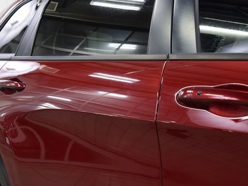 Used 2019 Jeep Cherokee Latitude Plus image 16