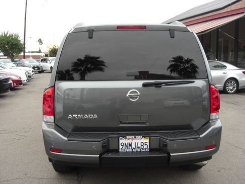 Used 2015 Nissan Armada SV image 11