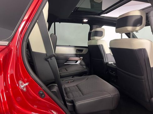 Used 2025 Toyota Sequoia Capstone image 29