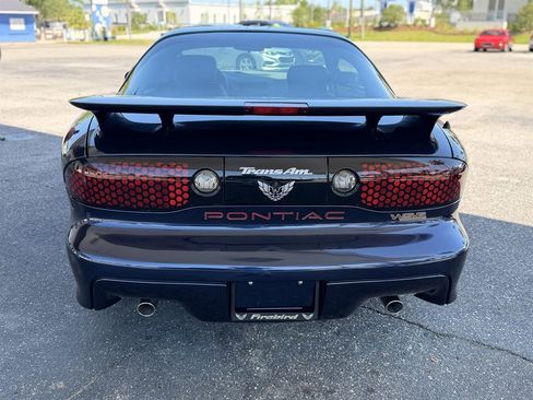 Used 2002 Pontiac Firebird Trans Am w/ SLP Firehawk Pkg RWD image 11