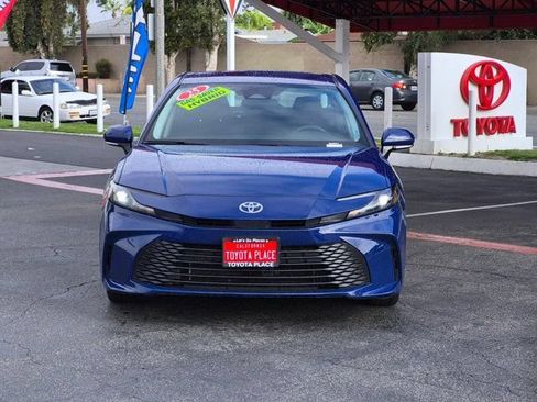 Used 2025 Toyota Camry LE FWD image 2