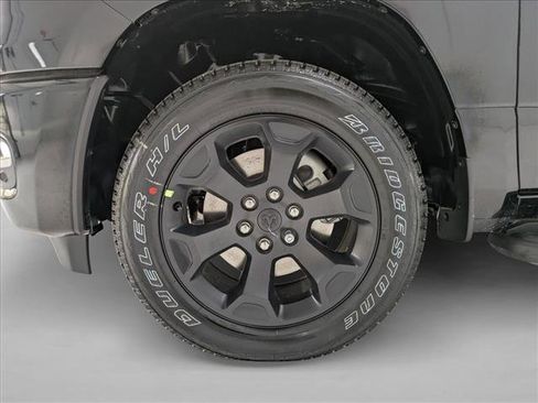 New 2026 RAM 1500 Express image 16