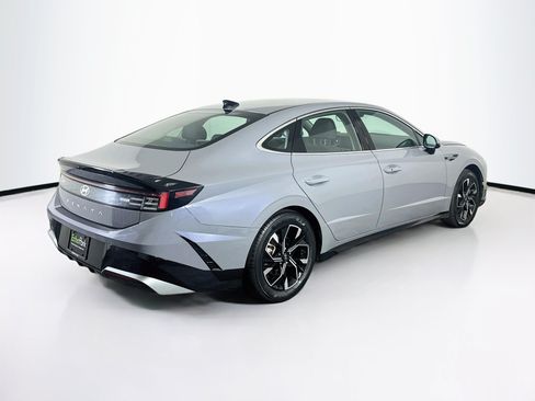 Used 2024 Hyundai Sonata SEL FWD image 9