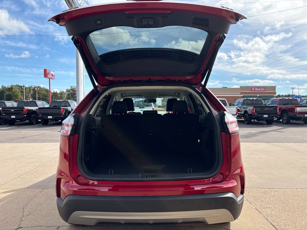 Used 2023 Ford Edge SEL w/ Convenience Package AWD/4WD image 7