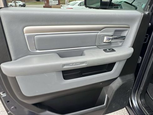 Used 2019 RAM 1500 Big Horn image 19