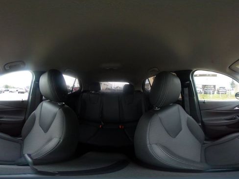 Used 2025 Buick Encore GX Preferred image 40