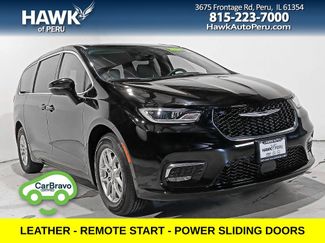 Used 2024 Chrysler Pacifica Touring-L FWD video 1