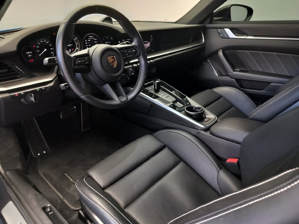 Used 2022 Porsche 911 Turbo S AWD/4WD image 4