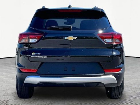 New 2026 Chevrolet TrailBlazer LT w/ Convenience Package FWD image 5
