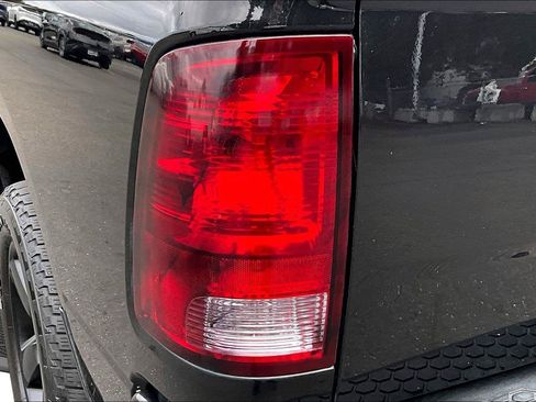 Used 2018 RAM 1500 Express w/ Black Ram 1500 Express Group AWD/4WD image 24