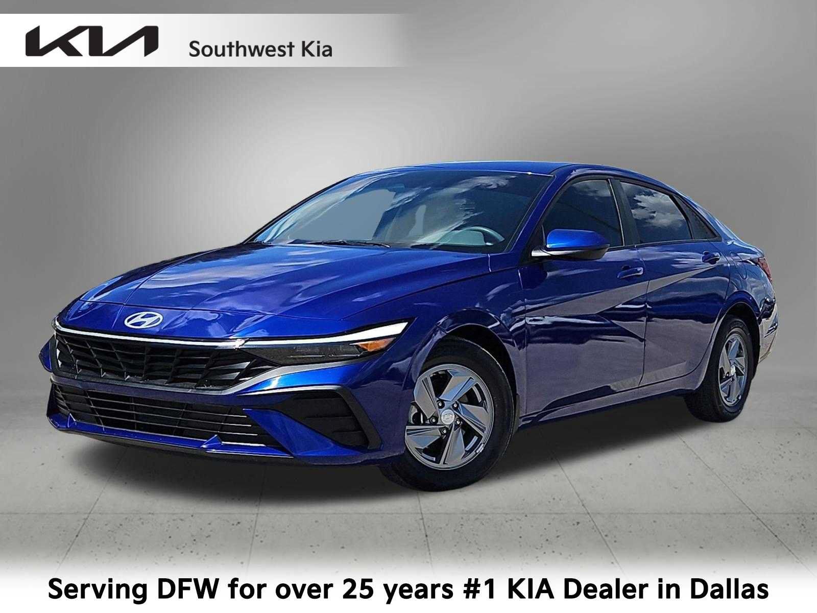 Used 2025 Hyundai Elantra SE FWD image 1
