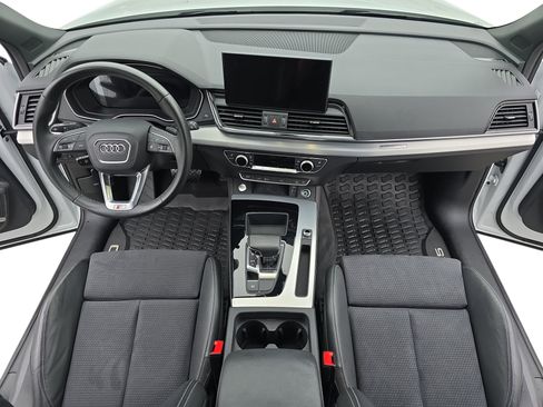 Used 2023 Audi Q5 e Premium Plus w/ Premium Plus Package AWD/4WD image 9