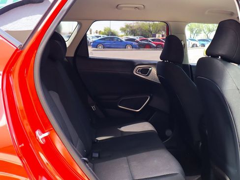 Used 2022 Kia Soul LX w/ Technology Package FWD image 27